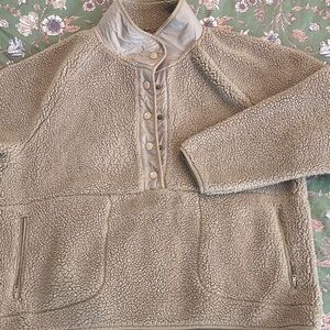 Lou & Grey Tan Fleece Pullover